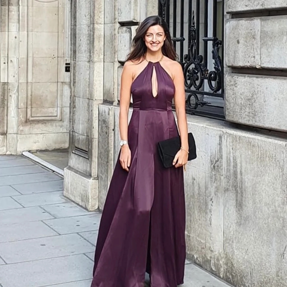 NWT REISS Anne Chain Detail Maxi Dress in Berry. Size 12